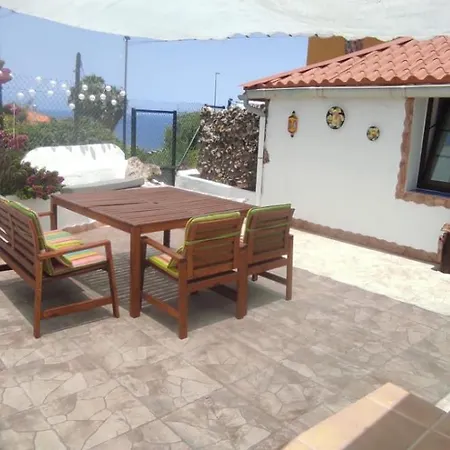 Charming Canarian House At Lila Puerto de la Cruz (Tenerife)